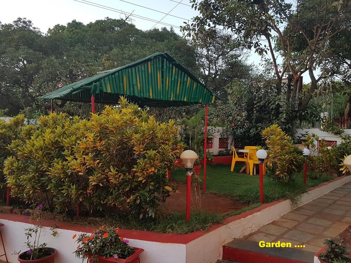 Hotel Stone House Mahābaleshwar Exterior foto