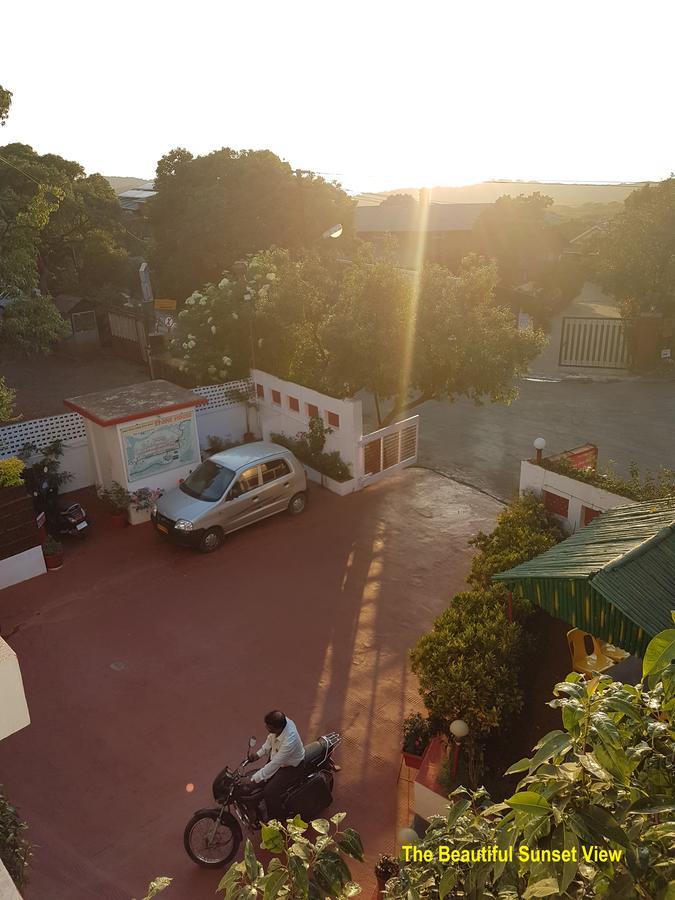 Hotel Stone House Mahābaleshwar Exterior foto